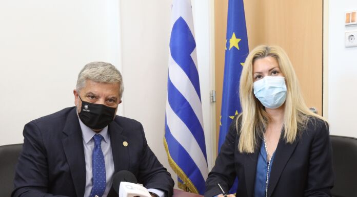 Σύμφωνο Συνεργασίας μεταξύ της Περιφέρειας Αττικής και του Αντικαρκινικού Νοσοκομείου Αγ. Σάββας για δωρεάν προληπτικούς ελέγχους μαστού σε γυναίκες της Αττικής