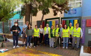 Μια όμορφη δράση πραγματοποίησε σήμερα η εθελοντική περιβαλλοντική ομάδα GREEN TEAM στο 1ο Δημοτικό Σχολείο Πεύκης