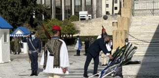 Στις τιμητικές εκδηλώσεις για την Επέτειο της Εθνικής Αντίστασης 1941-1944 που διοργάνωσε η Περιφέρεια Αττικής, ο Περιφερειάρχης Γ. Πατούλης