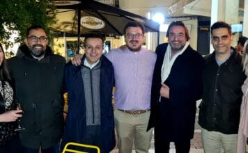 Σε γιορτινή διάθεση οι ΑΘΜΟΝΕΙΣ με φιλανθρωπικό σκοπό! – Πολύ επιτυχημένη η Χριστουγεννιάτικη εκδήλωση