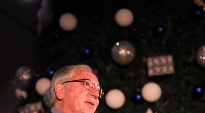 Θ. Αμπατζόγλου: «Το Χριστουγεννιάτικο Μαρούσι, πιο λαμπερό από ποτέ, περιμένει όλες και όλους για να τους μαγέψει»