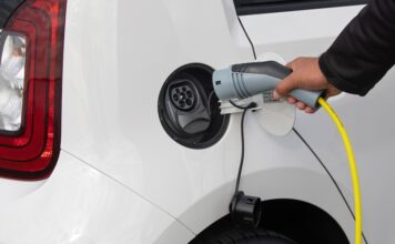 Ο Δήμος Ηρακλείου Αττικής ξεκινά να κινείται ηλεκτρικά – 7 νέα οχήματα στις δημοτικές υπηρεσίες από το πρόγραμμα Αντώνης Τρίτσης