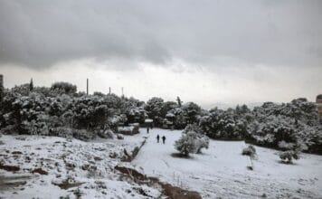 Κακοκαιρία «Ελπίδα»: Γενική αργία σήμερα