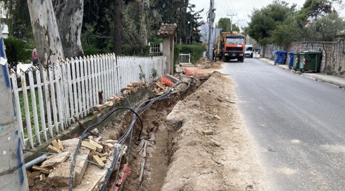 Ξεκίνησε η υπογείωση των καλωδίων μεταφοράς ηλεκτρικού ρεύματος Ξεκίνησε η υπογείωση των καλωδίων μεταφοράς ηλεκτρικού ρεύματος