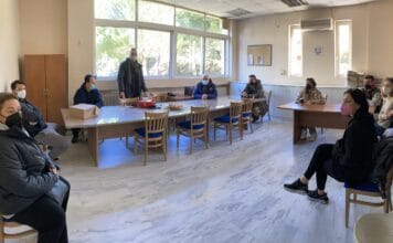 Προμήθεια έξι νέων αυτόματων εξωτερικών φορητών απινιδωτών από το Δήμο Πεντέλης για τις ανάγκες ισάριθμων αθλητικών χώρων του Δήμου