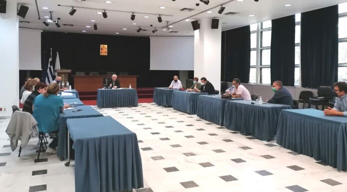 Συνάντηση του Δημάρχου Αμαρουσίου Θεόδωρου Αμπατζόγλου με εκπροσώπους Συλλόγων Γονέων & Κηδεμόνων Σχολείων του Αμαρουσίου για την μετατροπή του 1ου Γυμνασίου και 1ου ΓΕΛ σε Πειραματικά