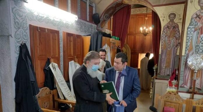 Ευχές με τον Σεβασμιωτάτο Μητροπολίτη Κηφισίας, Αμαρουσίου, Ωρωπού και Μαραθώνος κ. Κύριλλο αντάλλαξε ο Τ. μαυρίδης