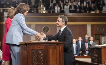 ΑΡΙΣΤΗ Η ΠΑΡΟΥΣΙΑ ΤΟΥ ΠΡΩΘΥΠΟΥΡΓΟΥ ΣΤΙΣ ΗΠΑ – ΒΖ (BRAVO-ZULU), άρθρο του Υποναυάρχου ε.α. Στέλιου Φενέκου