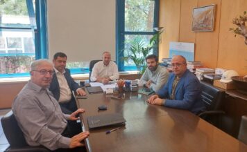 Συνάντηση του Δημάρχου Αμαρουσίου Θεόδωρου Αμπατζόγλου και Δημάρχων όμορων Δήμων με τον Υφυπουργό Υποδομών και Μεταφορών Γιώργο Καραγιάννη