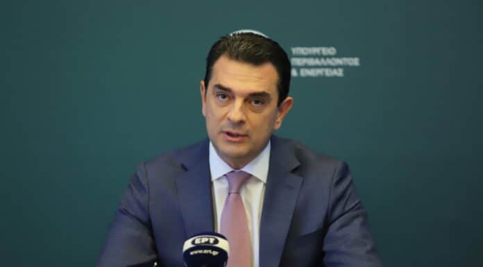K. Σκρέκας «Επιδοτούμε όλες ανεξαιρέτως τις κατοικίες, χωρίς εισοδηματικό κριτήριο και για το σύνολο της κατανάλωσης»