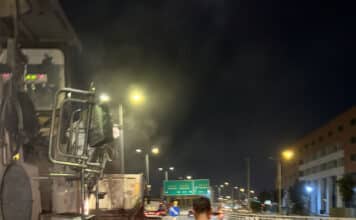 Περιφέρεια Αττικής: Σε ποσοστό 85% έχουν αντικατασταθεί τα παλιά ενεργοβόρα φωτιστικά με σύγχρονους χαμηλής κατανάλωσης και υψηλής απόδοσης λαμπτήρες led σε όλους τους δρόμους της Αττικής