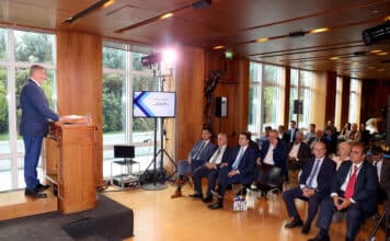 Υπό την αιγίδα και της Περιφέρειας Αττικής πραγματοποιήθηκε το 9ο Στρατηγικό Συνέδριο «Επενδύσεις στην Ελλάδα & Αναπτυξιακή Προοπτική – 2022» του Επαγγελματικού Επιμελητηρίου Αθηνών (ΕΕΑ) και του Ελληνικού Ινστιτούτου Επιχειρηματικότητας & Αειφόρου Ανάπτυξης (ΙΕΑ)