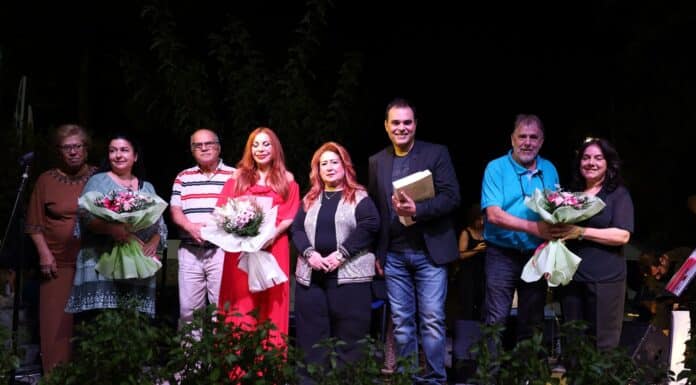 Μνήμες και θύμησες από την Μικρά Ασία «ζωντάνεψαν» στη συναυλία της Νάντιας Καραγιάννη στη Νέα Ιωνία