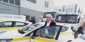 Παρελήφθησαν 3 νέα ημιφορτηγά και 3 νέα επιβατικά οχήματα παρουσία του Δημάρχου Θεόδωρου Αμπατζόγλου