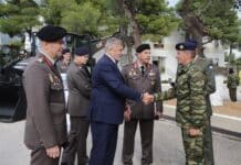 Παράδοση μηχανημάτων και εξοπλισμού πολιτικής προστασίας από την Περιφέρεια Αττικής στο Γενικό Επιτελείο Στρατού, ύψους περίπου 10 εκ. ευρώ