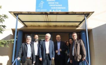 Επίσκεψη του Υπουργού Εργασίας και Κοινωνικών Υποθέσεων Κωστή Χατζηδάκη στο κεντρικό ΚΑΠΗ του Αμαρουσίου