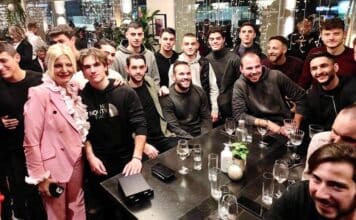 Η υποψήφια Δήμαρχος Λυκόβρυσης – Πεύκης Μαρίνα Πατούλη Σταυράκη, στην κοπή της βασιλόπιτας του Αθλητικού Ομίλου Λυκόβρυσης