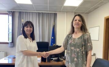 Υποψήφια με τη ΣΥΜΠΟΛΙΤΕΙΑ η πρώην πρόεδρος του Δημοτικού Συμβουλίου κ. Ευαγγελία Μπουσίου