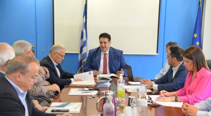 Συνάντηση αντιπροσωπείας της ΚΕΔΕ με επικεφαλής τον νέο Πρόεδρο Λ. Κυρίζογλου με τον Αναπληρωτή Υπουργό Εσωτερικών Θ. Λιβάνιο