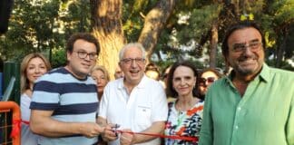 Ο Δήμαρχος Αμαρουσίου Θεόδωρος Αμπατζόγλου εγκαινίασε την ανακατασκευασμένη Παιδική Χαρά στο πάρκο Αγίας Φιλοθέης
