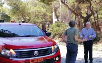 Στο πλευρό της Πυροσβεστικής και των πυρόπληκτων περιοχών ο Δήμος Αμαρουσίου
