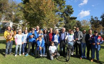 Στη γιορτή υιοθεσίας αδέσποτων ζώων συμμετείχε ο Δήμαρχος Αμαρουσίου Θ. Αμπατζόγλου