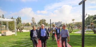 Επιθεώρηση του Δημάρχου Αμαρουσίου Θ. Αμπατζόγλου στο Πρότυπο Πάρκο Αναψυχής στον Άγιο Θωμά ενόψει της παράδοσης του στους πολίτες