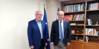 Ο «Οίκος Τυφλών» και το «Κέντρο Ελληνικής Κεραμικής» στο τραπέζι της συζήτησης του Δημάρχου Αμαρουσίου Θεόδωρου Αμπατζόγλου με τον Υπουργό Εθνικής Οικονομίας και Οικονομικών Κωστή Χατζηδάκη