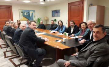 Συνάντηση εργασίας του Δημάρχου Αμαρουσίου Θ. Αμπατζόγλου και στελεχών της Διοίκησης με τον Ειδικό Γραμματέα Αποκεντρωμένης Διοίκησης Αττικής Γρ. Ζαφειρόπουλου