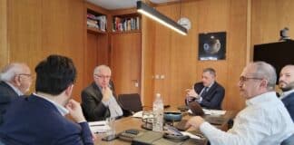 Συνάντηση του Δημάρχου Αμαρουσίου Θεόδωρου Αμπατζόγλου και των Δημάρχων – Εκπροσώπων τριών όμορων Δήμων με τον Υφυπουργό Υποδομών Νίκο Ταχιάο για την επέκταση της Λεωφόρου Κύμης