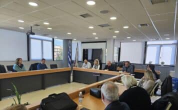Συνάντηση του δημάρχου Νίκου Μπάμπαλου με τους διευθυντές όλων των σχολικών μονάδων