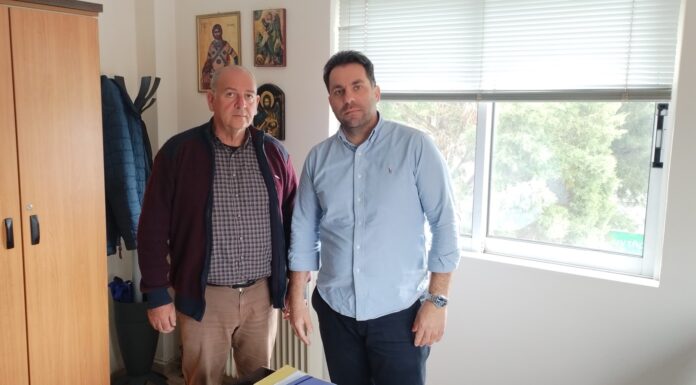 Συνάντηση του Αντιδημάρχου Δημ. Αστυνομίας με τον Διοικητή του Τμήματος Ασφαλείας Συνάντηση του Αντιδημάρχου Δημ. Αστυνομίας με τον Διοικητή του Τμήματος Ασφαλείας