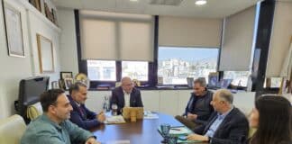 Δήμος Ηρακλείου Αττικής και Πράσινο Ταμείο συνεχίζουν την συνεργασία προς όφελος της καθημερινότητας των δημοτών – Συνάντηση Μπάμπαλου Ανδρουλάκη