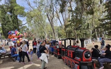 Παιδικά χαμόγελα σε ένα γεμάτο διήμερο στην 2η Γιορτή της Άνοιξης του Δήμου Ηρακλείου Αττικής στο Κτήμα Φιξ