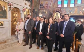 Με κατάνυξη και κάθε λαμπρότητα πραγματοποιήθηκε ο εορτασμός της Ζωοδόχου Πηγής στον Ιερό Ναό Ζωοδόχου Πηγής Μελισσίων