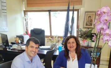 Συνάντηση της Δημάρχου Διονύσου με το νέο Πρόεδρο του ΣΠΑΠ, Β. Ξυπολυτά