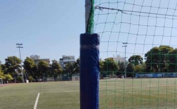 Τοποθετήθηκαν εγκεκριμένα προστατευτικά στα πλέγματα στο Δημοτικό Στάδιο της Πεύκης