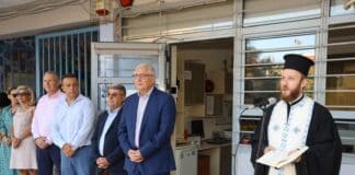 Θερμές ευχές από το Δήμαρχο Αμαρουσίου Θ. Αμπατζόγλου προς τα παιδιά, τους γονείς και τους εκπαιδευτικούς στους αγιασμούς για τη νέα σχολική χρονιά