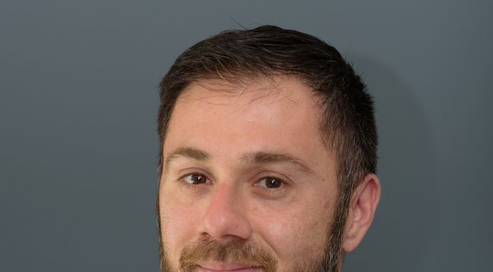 Μύρων Κυνηγαλάκης Μηχανολόγος Μηχανικός Ε.Μ.Π. συνιδιοκτήτης της εταιρείας “Niron Κατασκευαστική”- Υποψήφιος στο μεταποιητικό τμήμα του ΕΒΕΑ