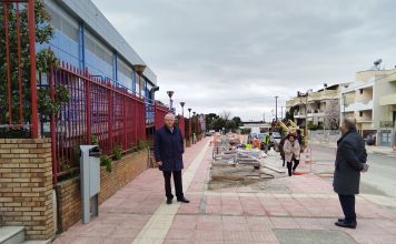 Αυτοψία του Δημάρχου Αμαρουσίου Θεόδωρου Αμπατζόγλου στο έργο ολοκληρωμένης ανάπλασης του κεντρικού οδικού άξονα της Κυπρίων Αγωνιστών στο Νέο Μαρούσι