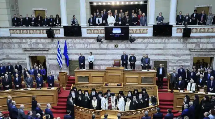 Ορκίστηκε ο νέος Πρόεδρος της Δημοκρατίας Κωνσταντίνος Τασούλας