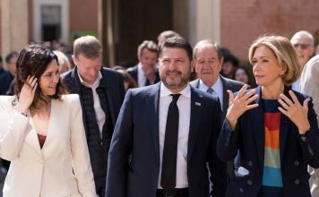 Συνάντηση του Νίκου Χαρδαλιά με τις Περιφερειάρχες Παρισιού και Μαδρίτης – Σημαντική συνεργασία των Ευρωπαϊκών Μητροπολιτικών Περιφερειών