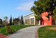 Ανοιχτή για τους πολίτες από Δευτέρα 7 έως και την Τετάρτη 9 Ιουλίου κλιματιζόμενη αίθουσα στο πάρκο Μίκης Θεοδωράκης (πρ. ΤΥΠΕΤ)