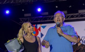 Με τη λαμπερή Πέγκυ Ζήνα ξεκίνησε το Φεστιβάλ Δήμου Αμαρουσίου 2025