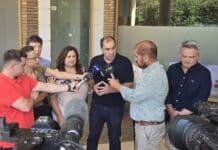 Σύσκεψη εργασίας και αυτοψία στις πληγείσες περιοχές από την πυρκαγιά