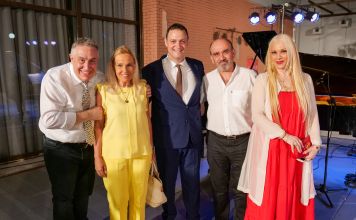 Μουσική μέθεξη στο Δημαρχείο σε μια βραδιά αφιερωμένη στον Τώνη Μαρούδα