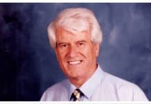 Απεβίωσε ο Δημήτρης Βλάχος