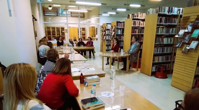 Λέσχη Ανάγνωσης Ενηλίκων στην Δημοτική Βιβλιοθήκη του Δήμου Ηρακλείου Αττικής – Εγγραφές 2025-2026