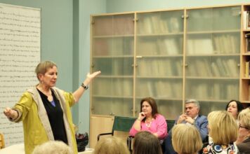 Λογοτεχνική βραδιά με τη συγγραφέα Λένα Διβάνη στη Δημοτική Βιβλιοθήκη Νέας Ιωνίας!