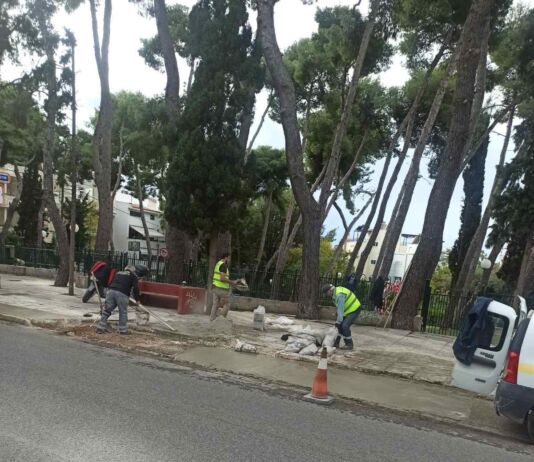 Χωροθέτηση πεζοδρομίου για εγκατάσταση περιπτέρου στην οδό Βύρωνος